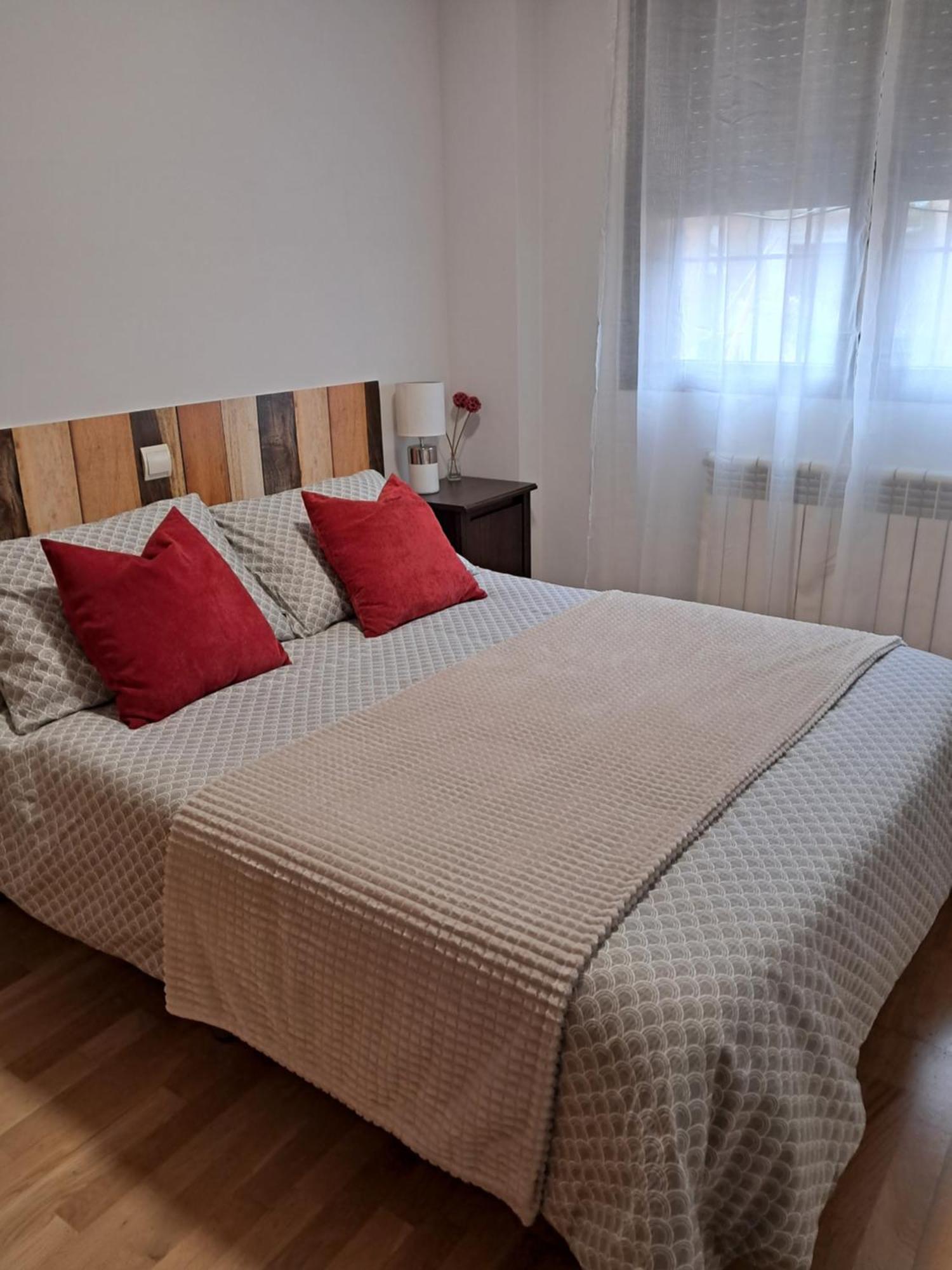El Rincon La Roca Apartment El Espinar Luaran gambar